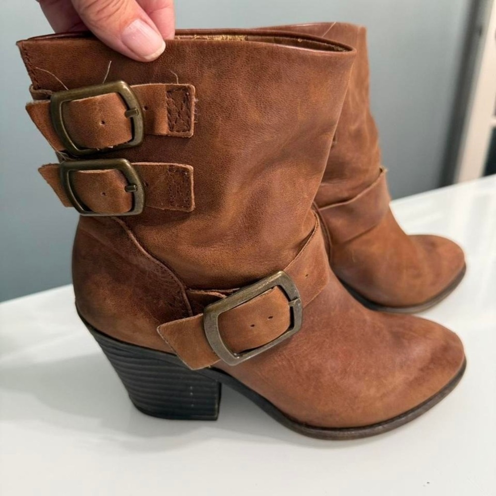 Lucky Brand‎ Leather Buckle Ankle Boots – Women's 7.5M